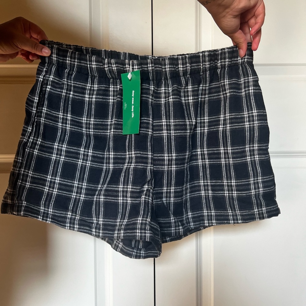 black plaid shorts